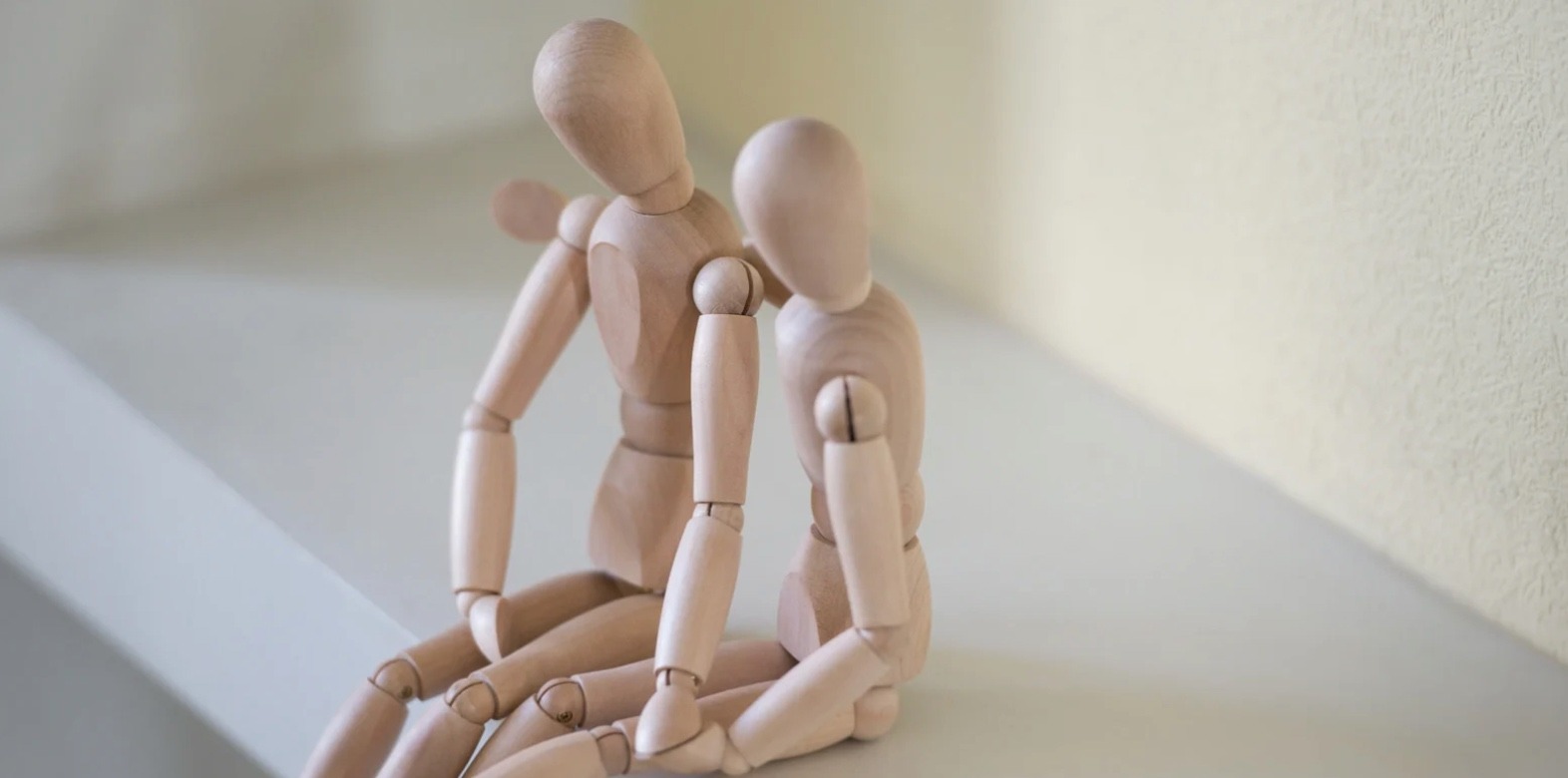 Chronic pain, relationships and intimacy: the complete guide