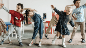 Hypermobile children playing
